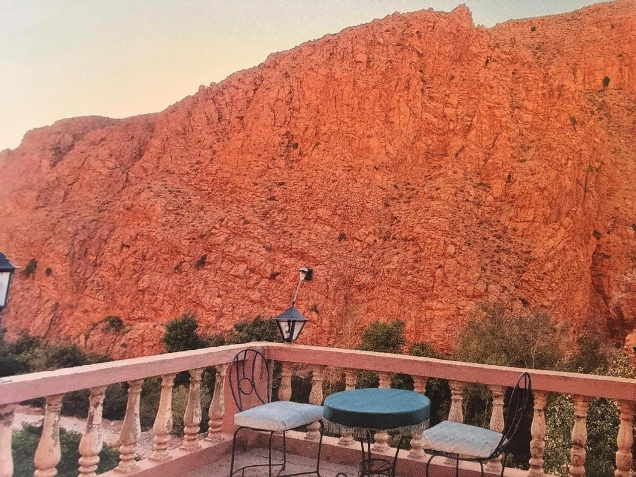 Hotel Panoramique De La Vallee Aït Idaïr 외부 사진